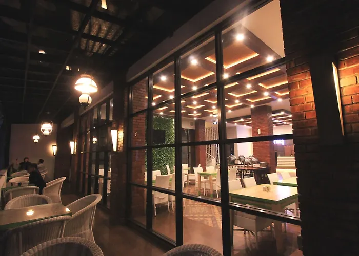Uniq Hotel